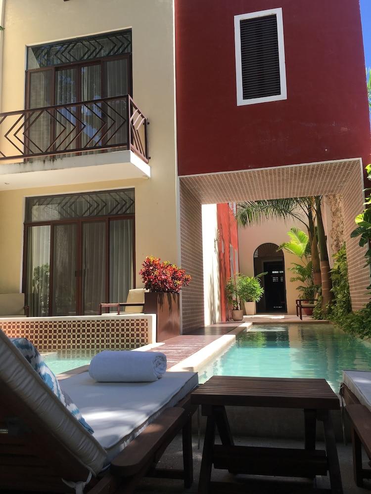 Casa Italia Luxury Guest House - Adults Only Merida Exterior photo