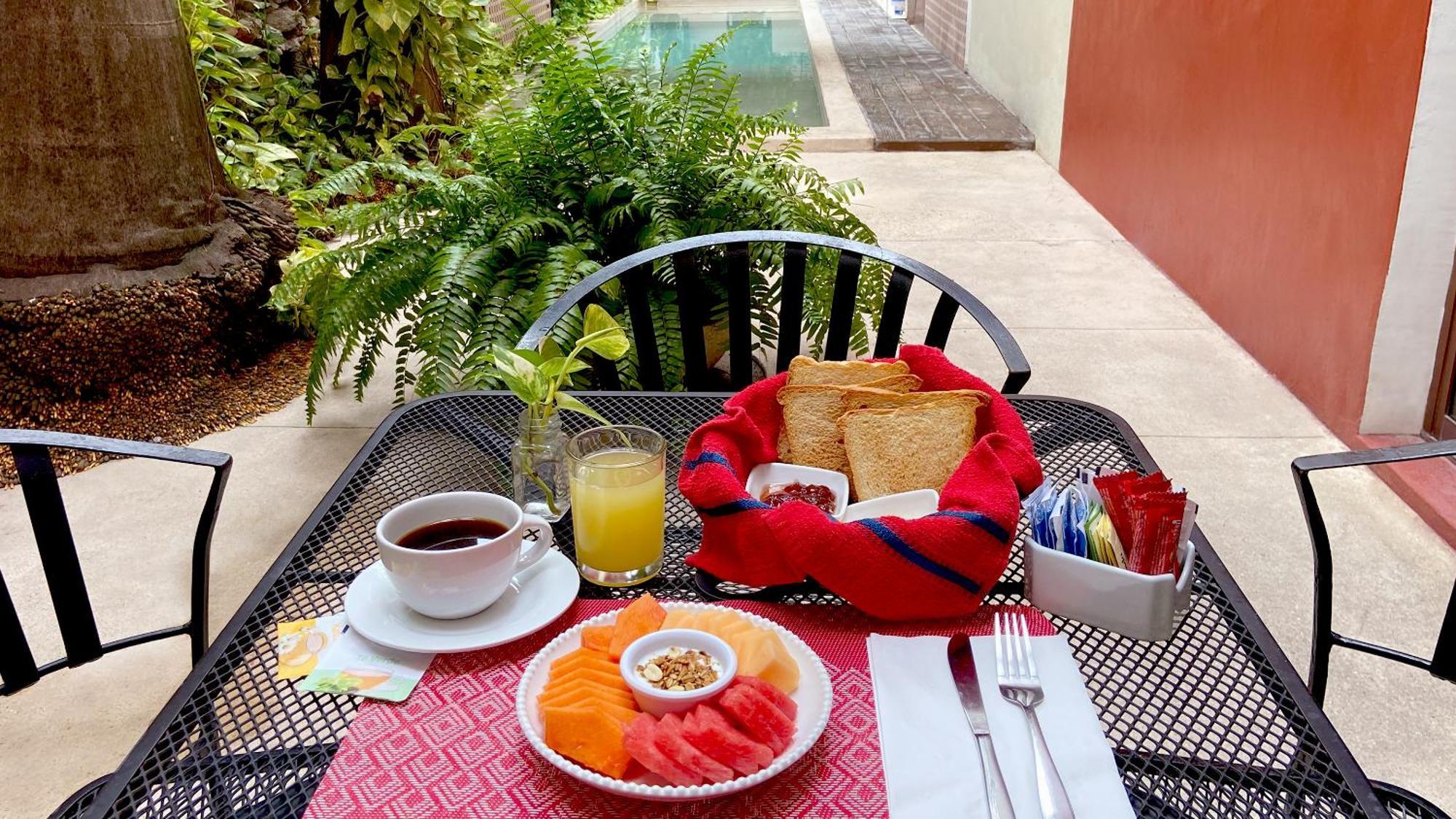 Casa Italia Luxury Guest House - Adults Only Merida Exterior photo