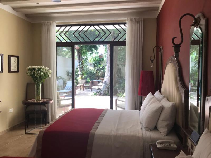 Casa Italia Luxury Guest House - Adults Only Merida Exterior photo